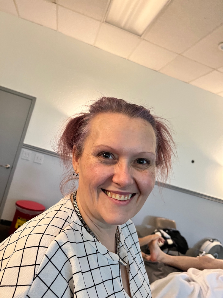 Head shot of Tim Sta